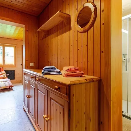 Rosenquarz Mit Sauna * بلوالد